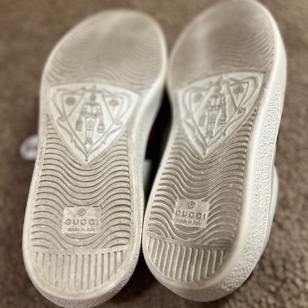 Authentic Gucci Sneakers - Picture 6 of 8